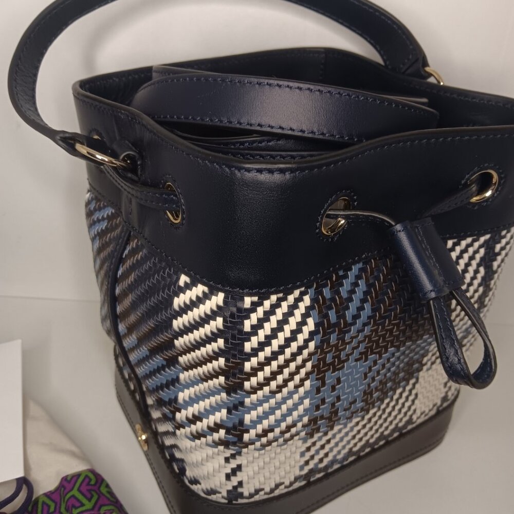 NWT RARE TORY BURCH ROBINSON PLAID BUCKET BAG - Picture 8 of 12